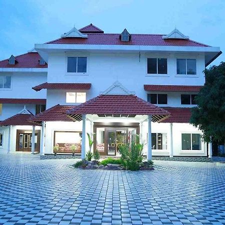 Thachaparambil Residency Hotel Alappuzha Exterior photo
